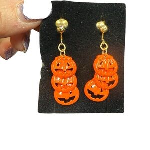 Avon triple Halloween Pumpkin drop clip Earrings NIB Vintage 1994
